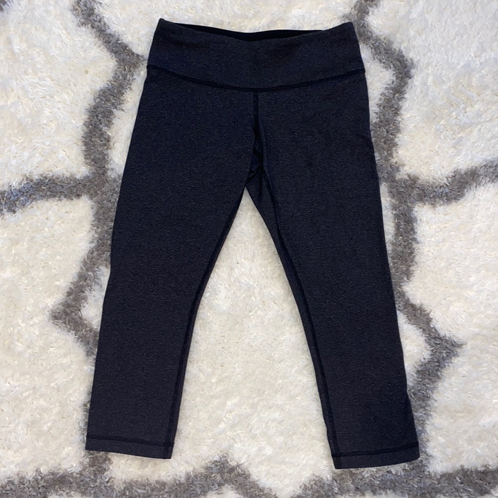 Lululemon crop leggings